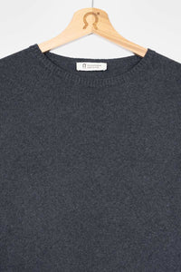 Maglia Grigio Antracite In Cashmere Con Scollo Tondo E Spacchetti Laterali